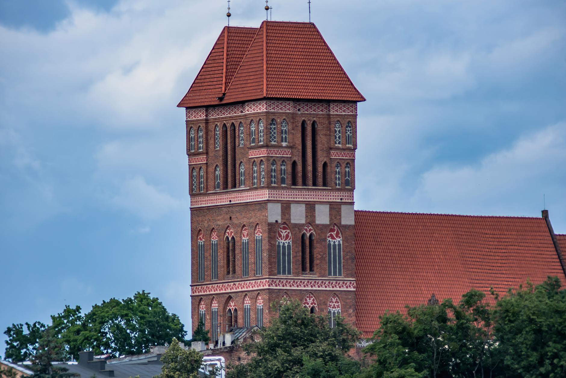 Toruń: dynamiczne wydarzenia sportowe i kulturalne z festiwalem "Chance for Dance" w centrum
